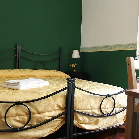 Couette-café Rossana Holidays 2*